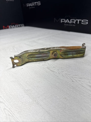 00-05 BMW E46 3 Series Rear Trunk Battery Tiedown Holder Bracket Genuine