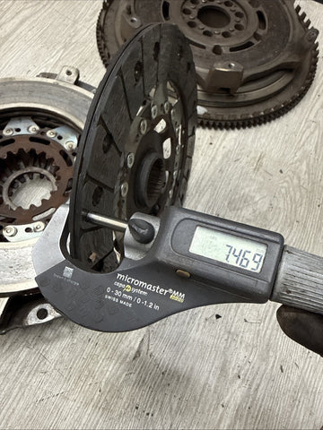 08-13 BMW E90 E92 E93 M3 S65 Factory Flywheel Clutch Kit Manual OEM LUK 7.46MM