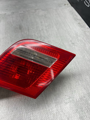 03-06 BMW E46 325 330 M3 Right Passenger Trunk Mounted Inner Tail light 6920706
