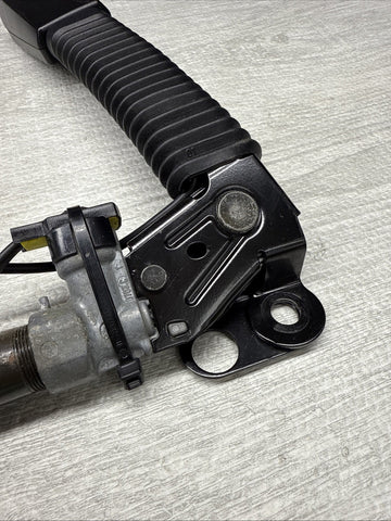 91-99 BMW E36 323 328 M3 Front Right Passenger Seatbelt Tensioner Buckle OEM