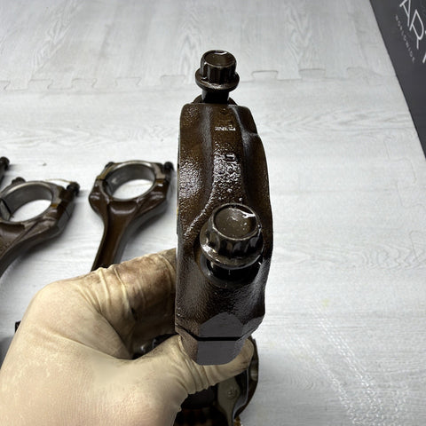 2003 Honda S2000 AP1 F20C 2.0L Pistons / Connecting Rods