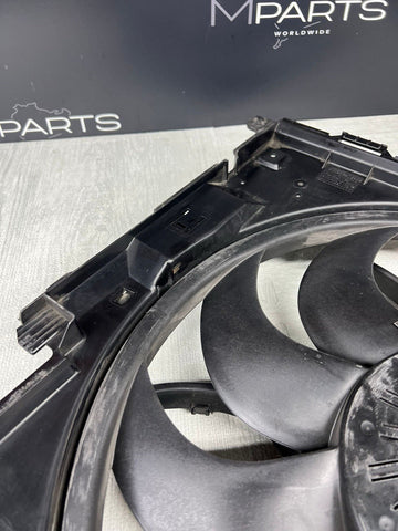 12-16 BMW F30 F32 335I 428I 435I M-SPORT ENGINE COOLING FAN MOTOR SHROUD 850W