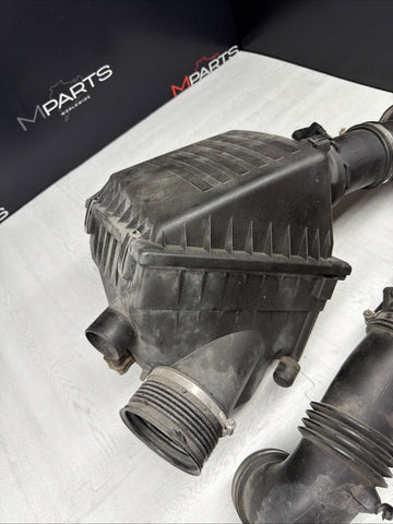 BMW E39 M5 Right/Left Side Air Intake Airbox MAF Sensor Assembly OEM