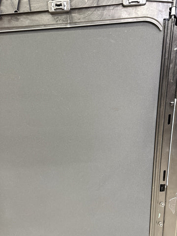 (PICKUP ONLY) BMW 21-26 X6 X6M G06 F96 Panoramic Sun Roof Glass Shade Cassette