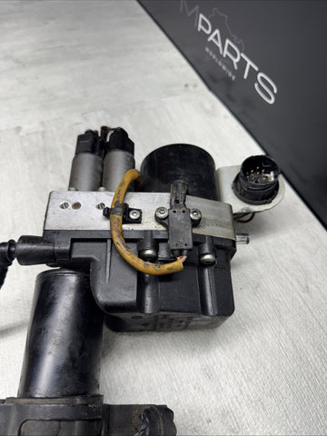 BMW E46 M3 OEM (2001-2003) SMG 1 PUMP ACTUATOR UNIT GRADE C