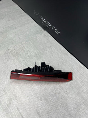 ORIGINAL BMW 4 Coupe G22 G82 M4 430 Rear Right Tail light 63217477610 USA