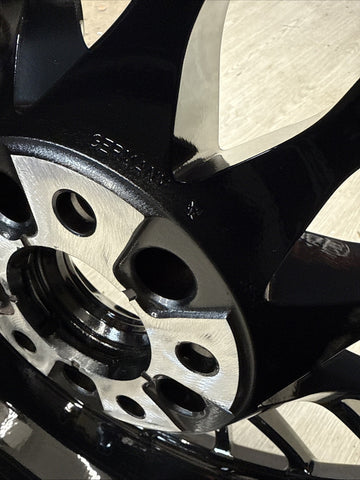 OEM / REFURBISHED BMW F87 M2 Competition Front Wheel Rim 788M Black R19x9" ET29