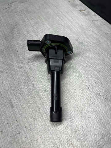 BMW 21-26 G20 G30 G31 G01 G80 G82 G83 M3 M4 S58 Oil Level Sensor 5A14C01 863875