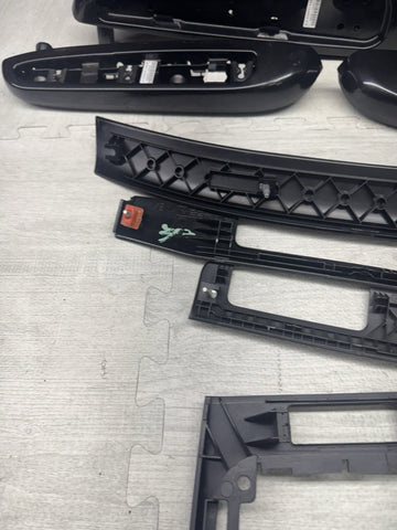 01-06 BMW E46 M3 Coupe Interior Armrests Trim Set Piano Black*Notes*