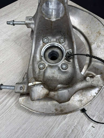 21-26 BMW M3 M4 G80 G82 G83 Front Left xDrive AWD Wheel Hub Knuckle Spindle OEM
