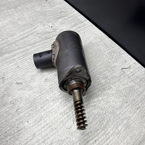 BMW F01 F06 F10 F07 F15 ENGINE VALVE TIMING SOLENOID ACTUATOR OEM