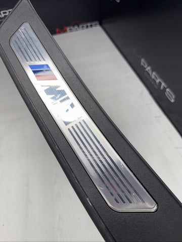 11-18 BMW F10 535i 528i 550i M5 Rear Left Entrance Trim 51478050047