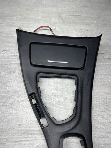 09-13 BMW E93 M3 CONVERTIBLE DCT CIC LEATHER CENTER CONSOLE TRIM