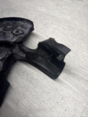 15-20 F80 F82 F83 M3 M4 FRONT RIGHT UPPER RUBBER STRUT MOUNT COVER OEM 8066662