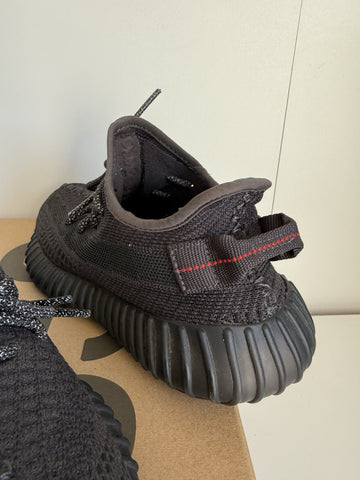 Authentic Adidas Yeezy Boost 350 V2 (Reflective Laces) FU9006 MENS SIZE US 5