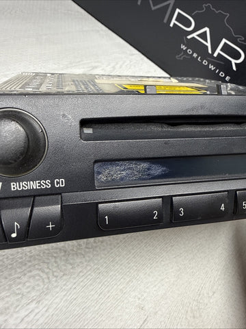 2004 BMW 01-06 E46 325 330 M3 CD Player Business Radio *Broken Knob*