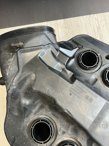 2008-2013 BMW E90 E92 E93 M3 S65 V8 ENGINE AIR INTAKE MANIFOLD 11617838010