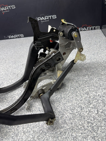 BMW E39 540I 525I 530I M5 Manual Clutch & Brake Pedal Assembly Slave Cylinder