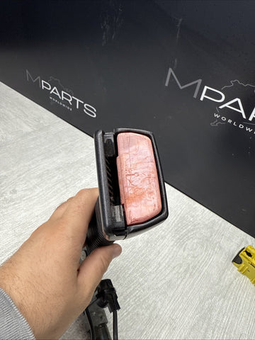 91-99 BMW E36 323 328 M3 Front Right Passenger Seatbelt Tensioner Buckle OEM