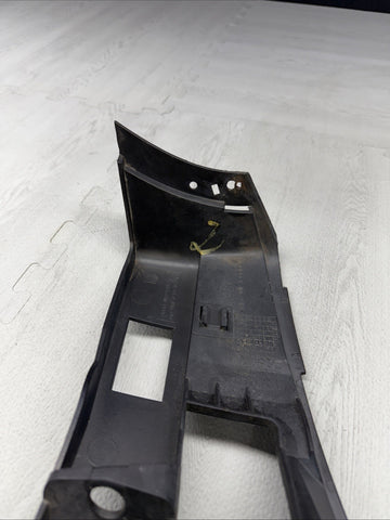 01-06 BMW E46 M3 LEFT DRIVER FRONT BUMPER COVER GUARD BRACKET 2695247