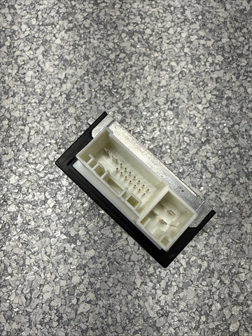 16-21 BMW F80 F82 F83 M3 M4 Fuel Pump Control Module 7411595 OEM