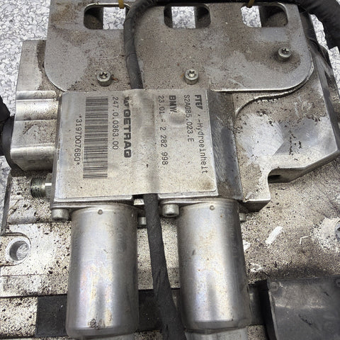06-10 BMW E63 M6 SMG TRANSMISSION HYDRAULIC SOLENOID BLOCK OEM 2282998