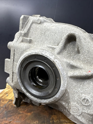 2018-2024 BMW X3 X4 X5 REAR DIFFERENTIAL AXLE CARRIER 3.38 RATIO OEM 8662655