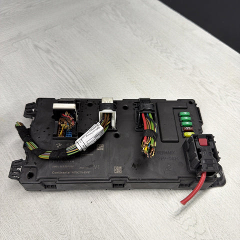 V1 REM BMW 1 2 3 4 SERIES F20 F22 F30 F32 F36 F8X BODY CONTROL MODULE 9329700