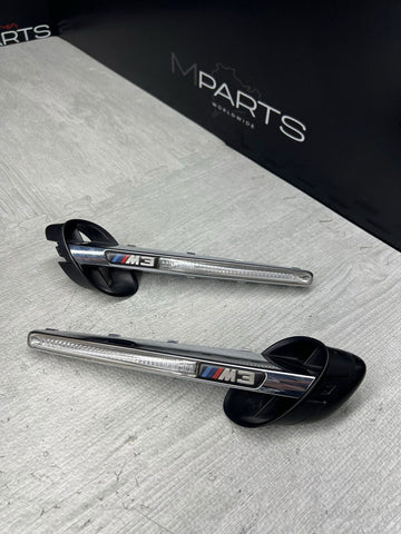 08-13 BMW E92 E93 M3 Front Fender Grilles Side Marker Light Chrome Trims OEM