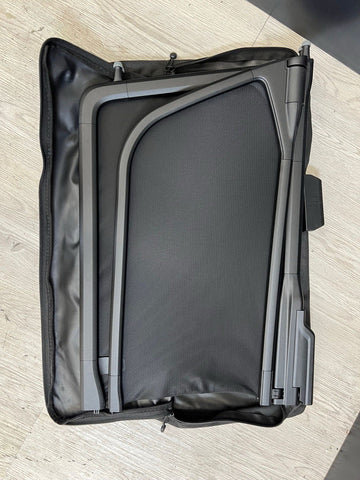 GENUINE BMW 21-26 4 SERIES G23 G83 M4 CONVERTIBLE WIND DEFLECTOR 7496058