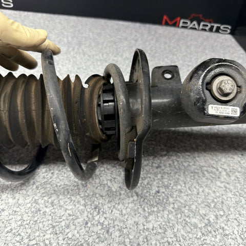 FRONT RIGHT SHOCK STRUT SPRING BMW M440 M340 G20 OEM 30k MILES
