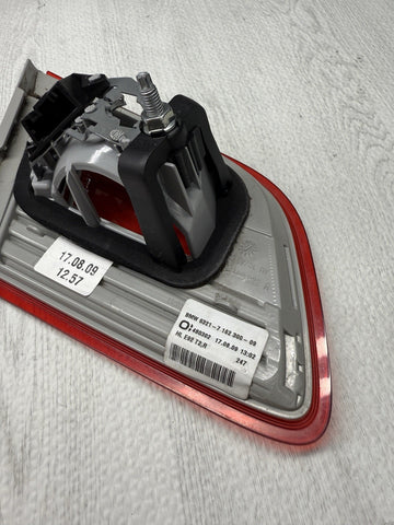 07-10 OEM BMW E92 328 335 M3 Rear Right Passenger Inner Trunk Mounted Tail Light