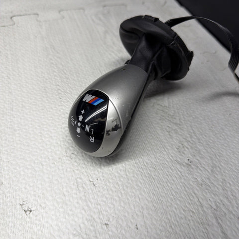 06-10 BMW E60 E63 E64 M5 M6 SMG Transmission Shift Knob & Boot 7898248