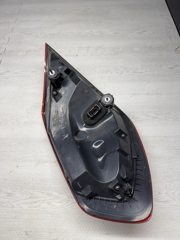 2012-19 BMW F06 F12 F13 640 650 M6 Rear Right Passenger LED Taillight Lamp OEM