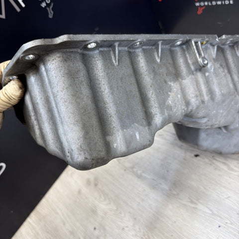 BMW F80 F82 F83 M3 M4 15-20 Engine Oil Pan S55 7854463 *Notes*