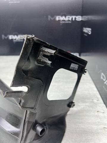 BMW15-20 F80 F82 F83 M3 M4 Radiator Air Duct Shroud 51748054117 8054117