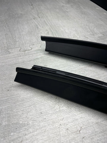 BMW OEM E60 550 M5 04-10 REAR LEFT RIGHT QUARTER SMALL WINDOW SUN SHADES BLINDS