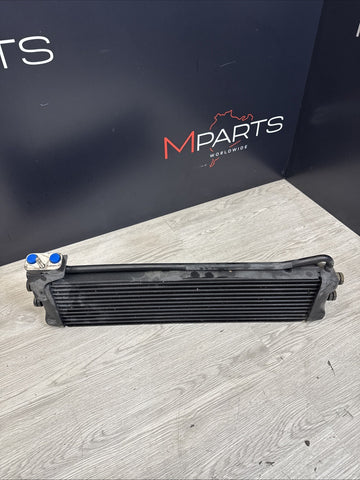 2006-2010 BMW E60 E63 E64 M5 M6 S85 MOTOR ENGINE OIL COOLER