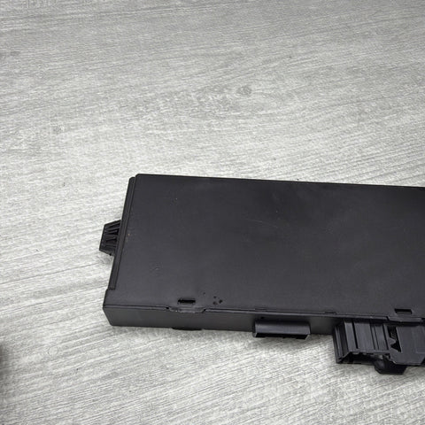 BMW E60 E63 E64 M5 M6 E90 E92 E93 328 M3 Body Control CAS 3 Module 9227053