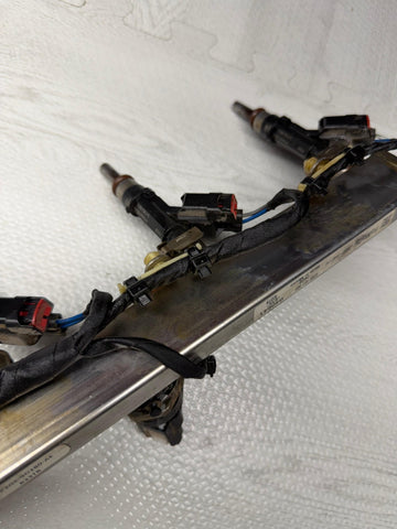 2024 Ford Mustang Engine Gas Fuel Rail with Injectors & Harness P2GE-9H487-AE