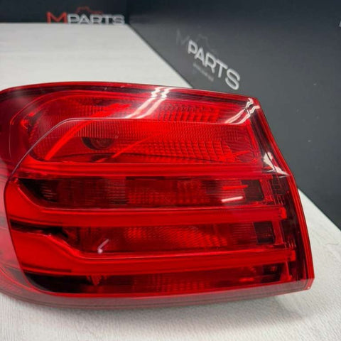 2014–2020 BMW F32 F33 F36 F83 4 Series Left Rear Outer Taillight OEM 7296099