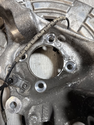 15-20 F80 F82 F83 F87 M2 M3 M4 BMW Rear Right Wheel Spindle Assembly *No Hub