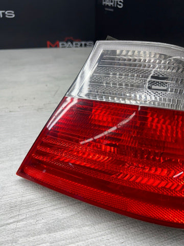 BMW 01-03 E46 325 330 M3 Coupe Tail Light Lamp Right Passenger Side