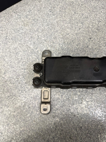 2025 Porsche Cayman GT4 RS Front Shock Lift Pump #74617 Z4