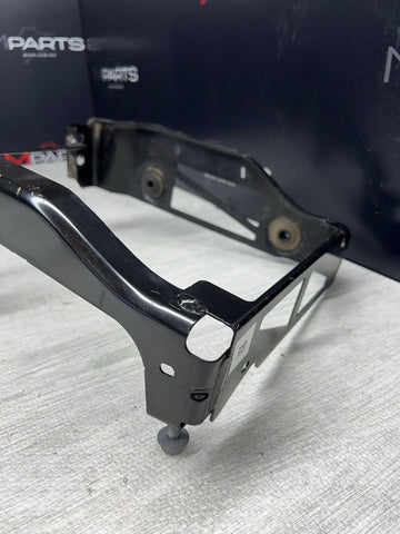 BMW G80 G82 G83 M3 M4 FRONT RIGHT HEADLIGHT MOUNT BRACKET PLATE 51118071636 OEM