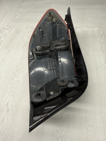 2015 - 2017 BMW F82 F83 M4 REAR RIGHT PASSENGER OUTER TAIL LIGHT OEM 7296100