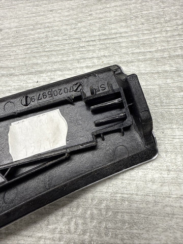 01-06 BMW E46 M3 Interior Left Dash Vent Trim Brushed Aluminum Broken Tab / Dent