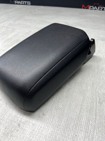 2015-2024 PORSCHE MACAN - Front Center Armrest / ARM REST 95B864207A