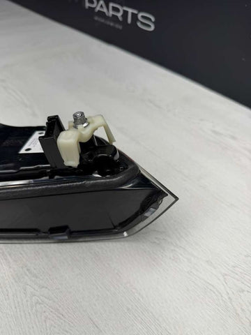 BMW 21-24 G20 G80 330 M340 M3 TAIL LIGHT TRUNK LEFT DRIVER H75A3BC6303 OEM