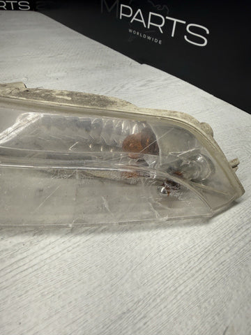 BMW E63 E64 650 M6 Front Left Turn Signal Light Indicator OEM 7165807 *Cracks